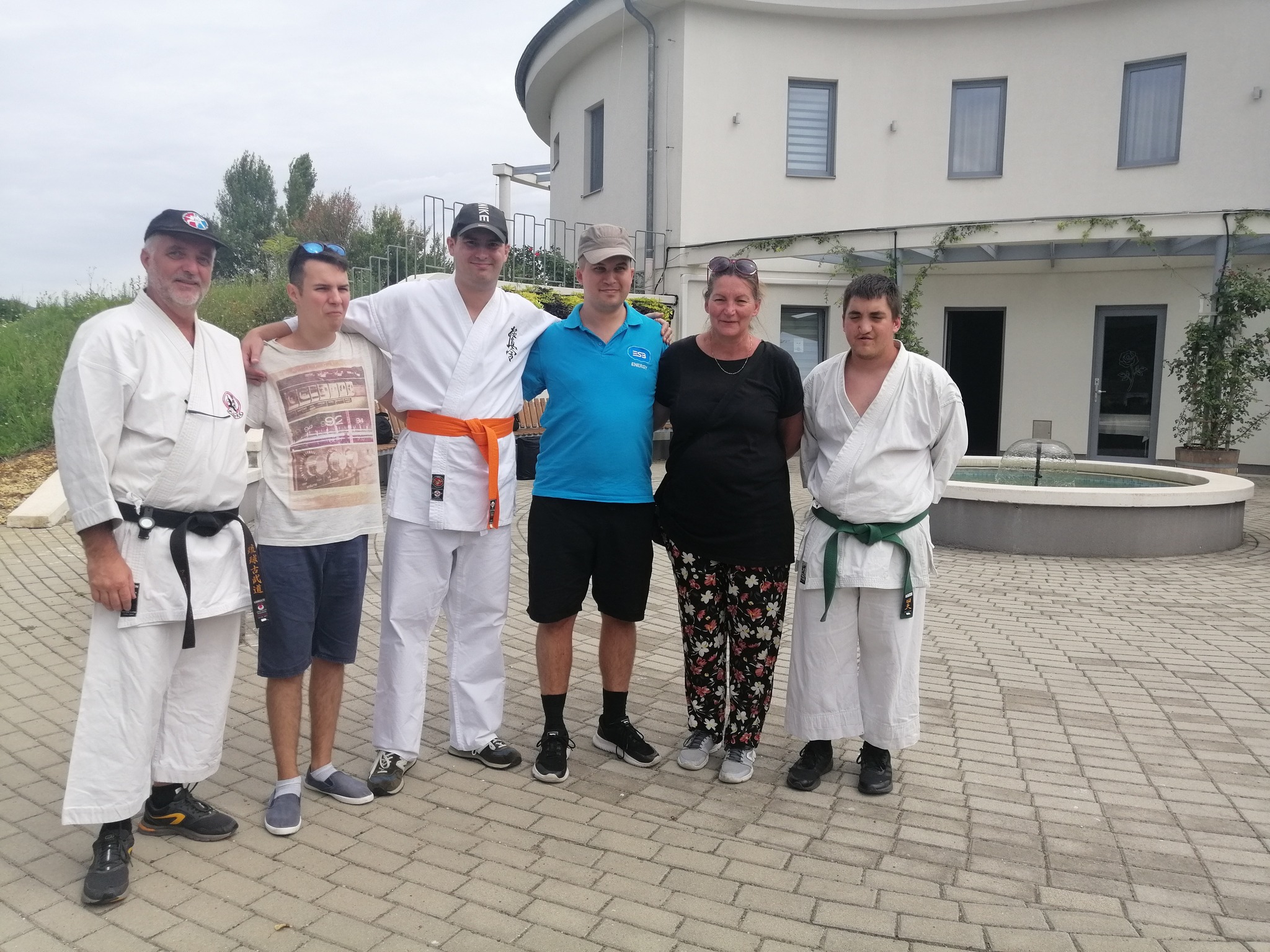 454205100_913775837458802_1161973915748186351_n